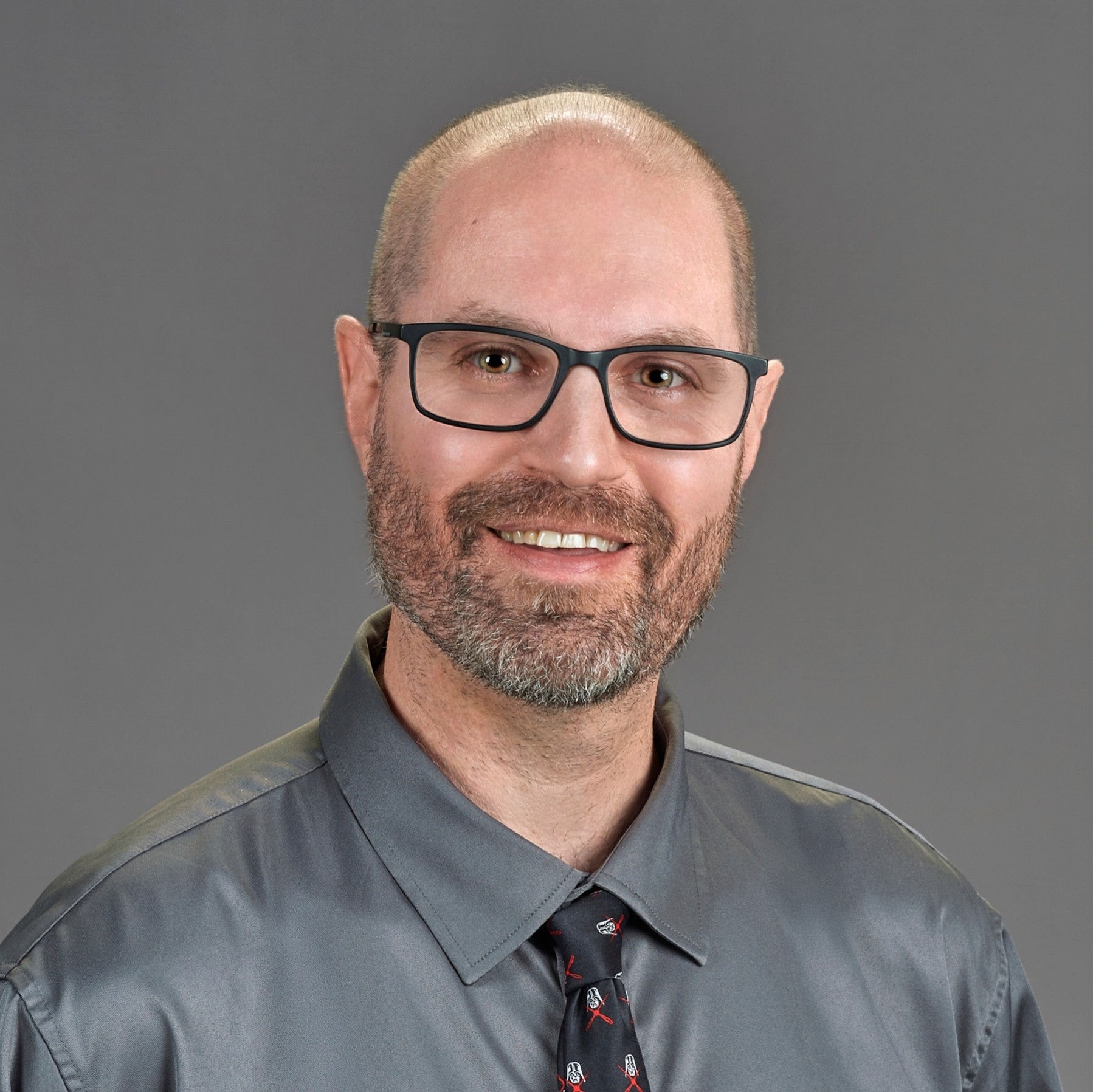 Joe Proulx Headshot